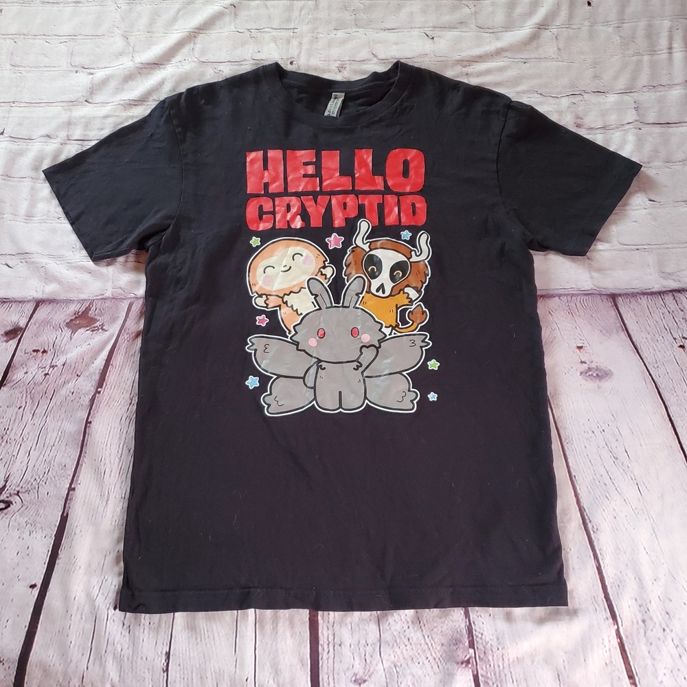 Black Graphic T-shirt HELLO CRYPTID Pullover Short Sleeves Preppy Goth Medium